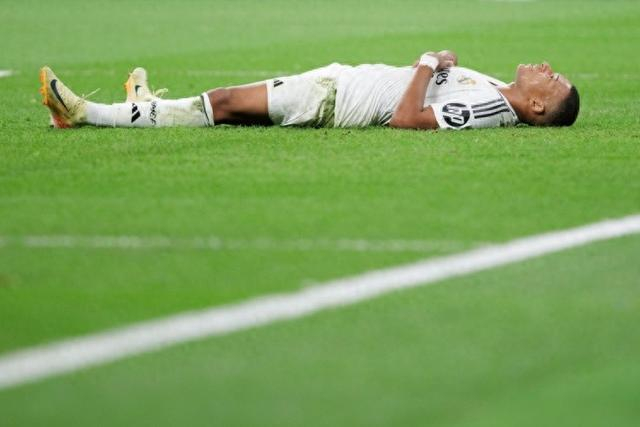 TA：一英超俱乐部高管因涉嫌非近期性犯罪接受调查（TA：英超一俱乐部高层因涉非近期性犯罪正接受调查）