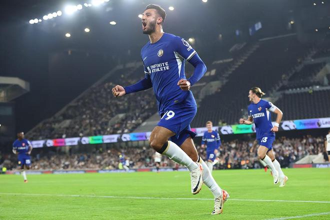 意外！申花下赛季外援将大换血，斯卢茨基四嫡系都被放到离队名单