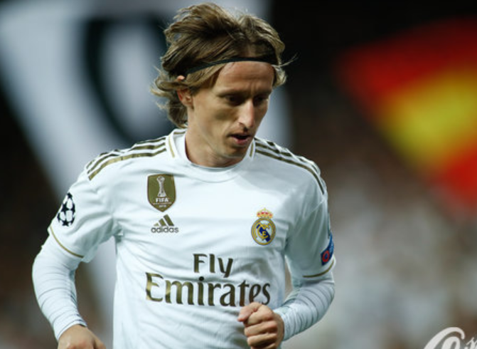 李可：今晚比赛打得很艰难，现在好好调整为中超收官战蓄力