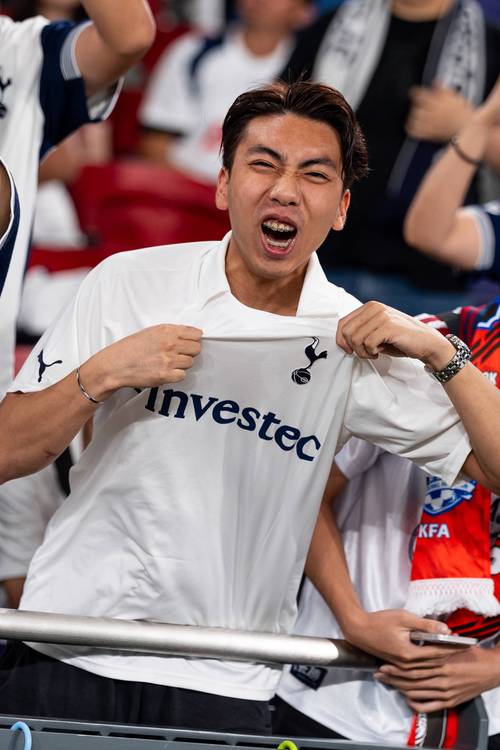 因欧战扩军、足总杯赛程调整，英超今年仅安排一场节礼日比赛（受欧战扩军与足总杯赛程调整影响，英超今年节礼日仅有一场比赛）