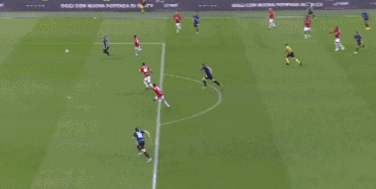 半场战报：斯洛伐克0-0北爱尔兰，双方破门乏术